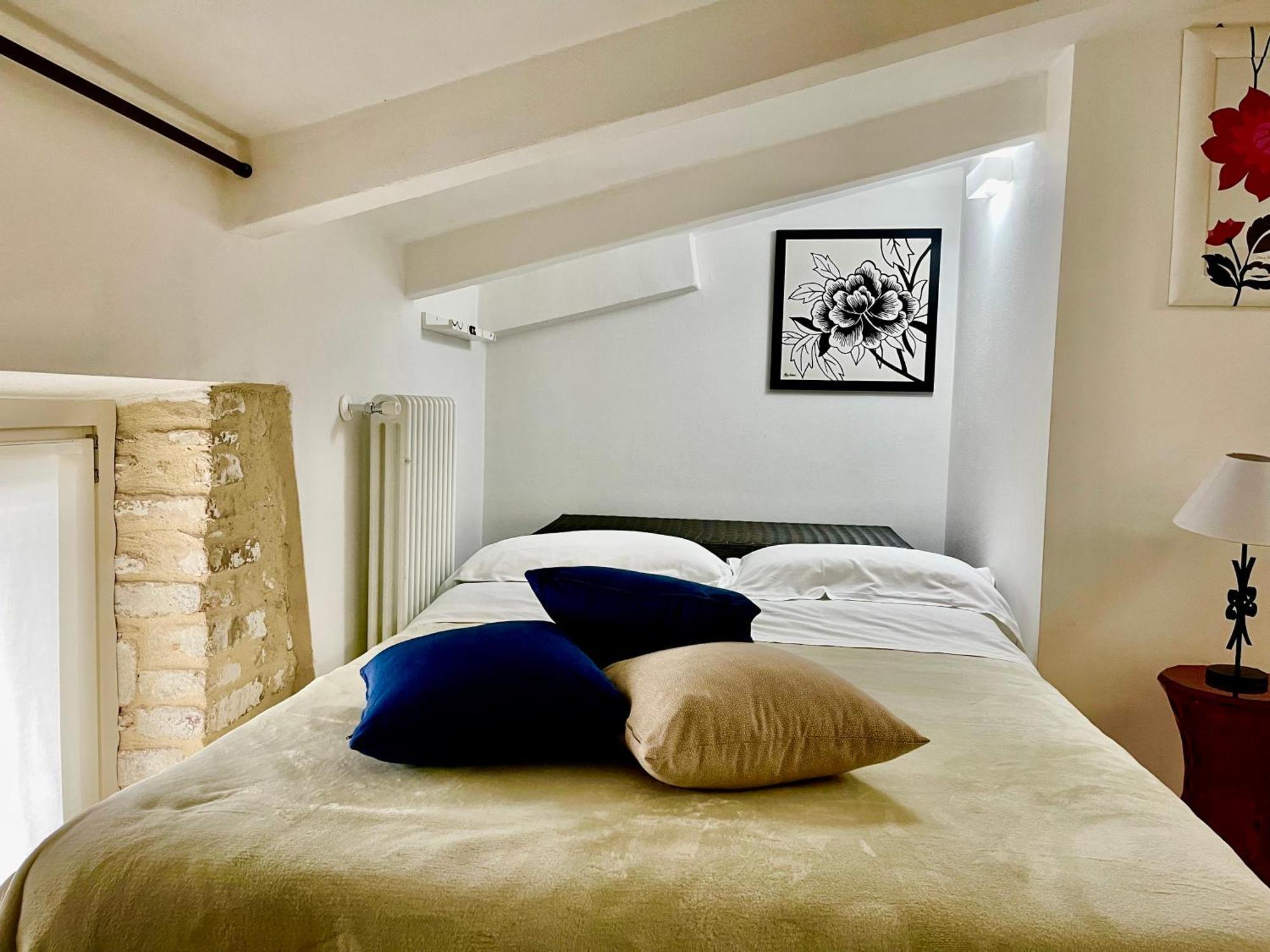 Dimora Di Charme Rooms & Apartments Peschiera del Garda Exterior photo