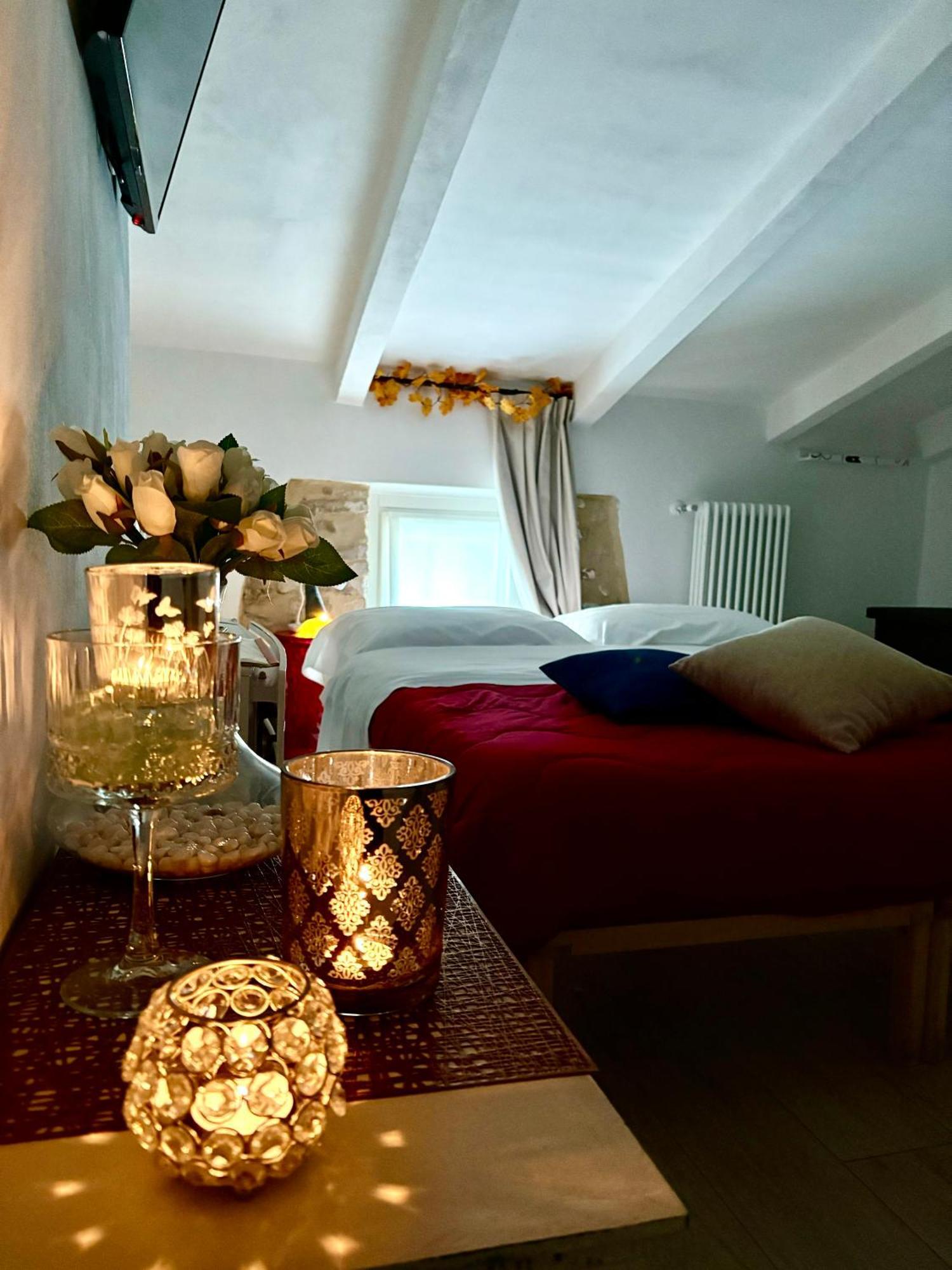 Dimora Di Charme Rooms & Apartments Peschiera del Garda Exterior photo